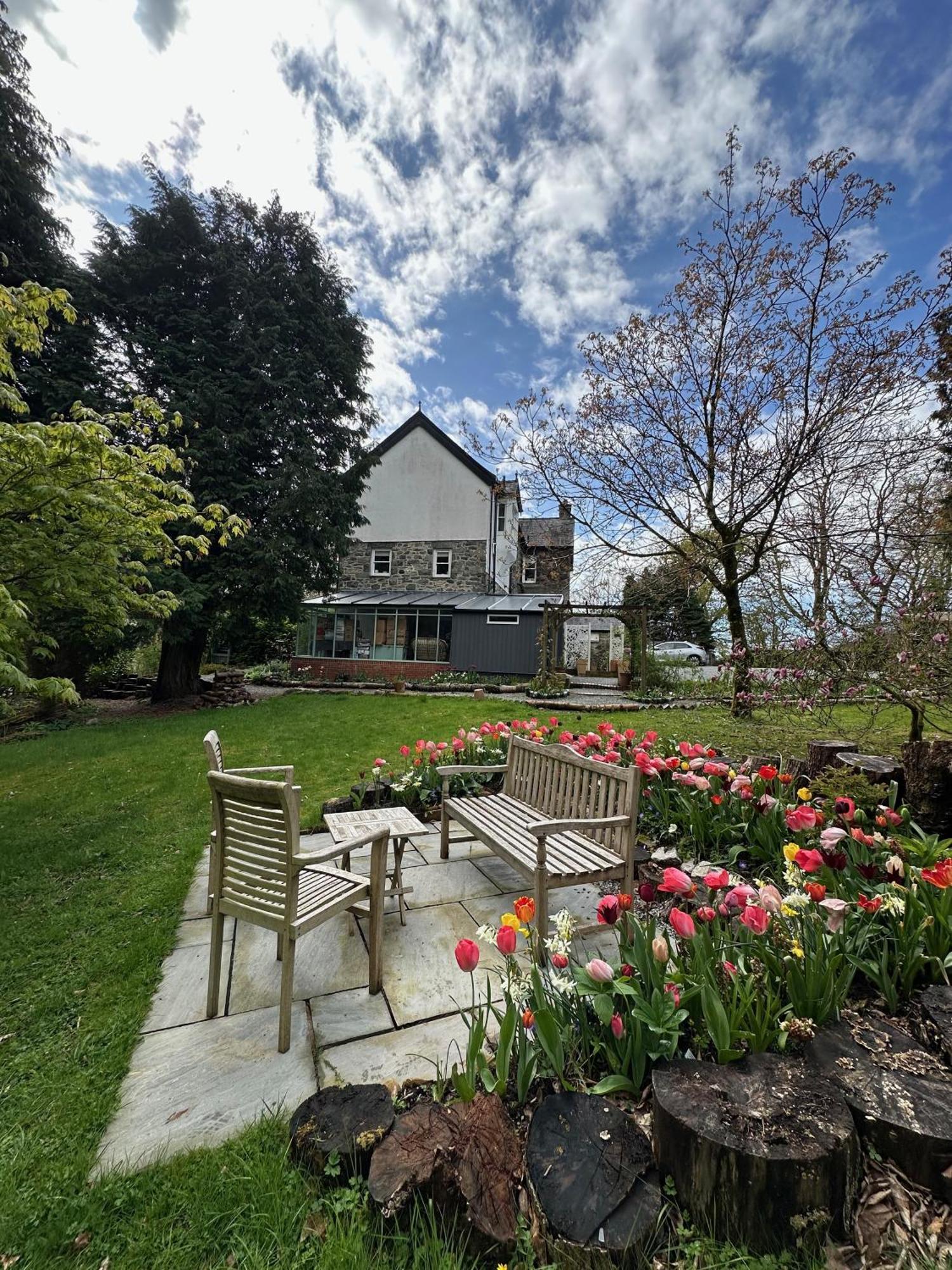 Afon Rhaiadr Country House Dolgellau Exterior photo
